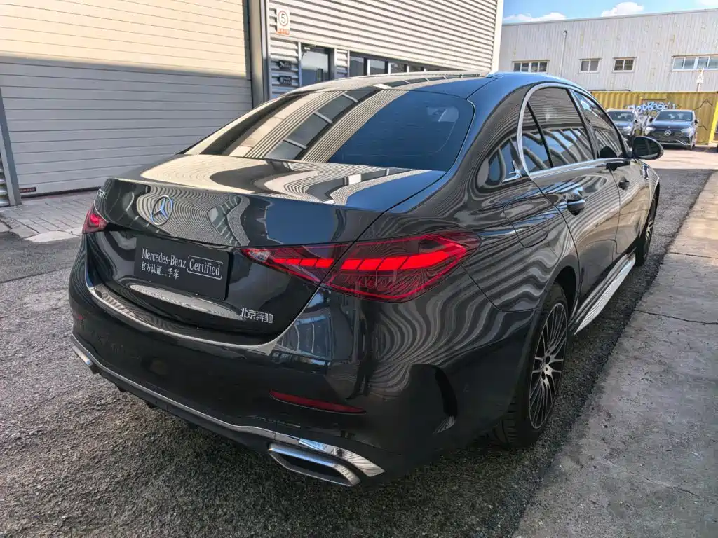 Mercedes-Benz C-Class — миниатюра 5