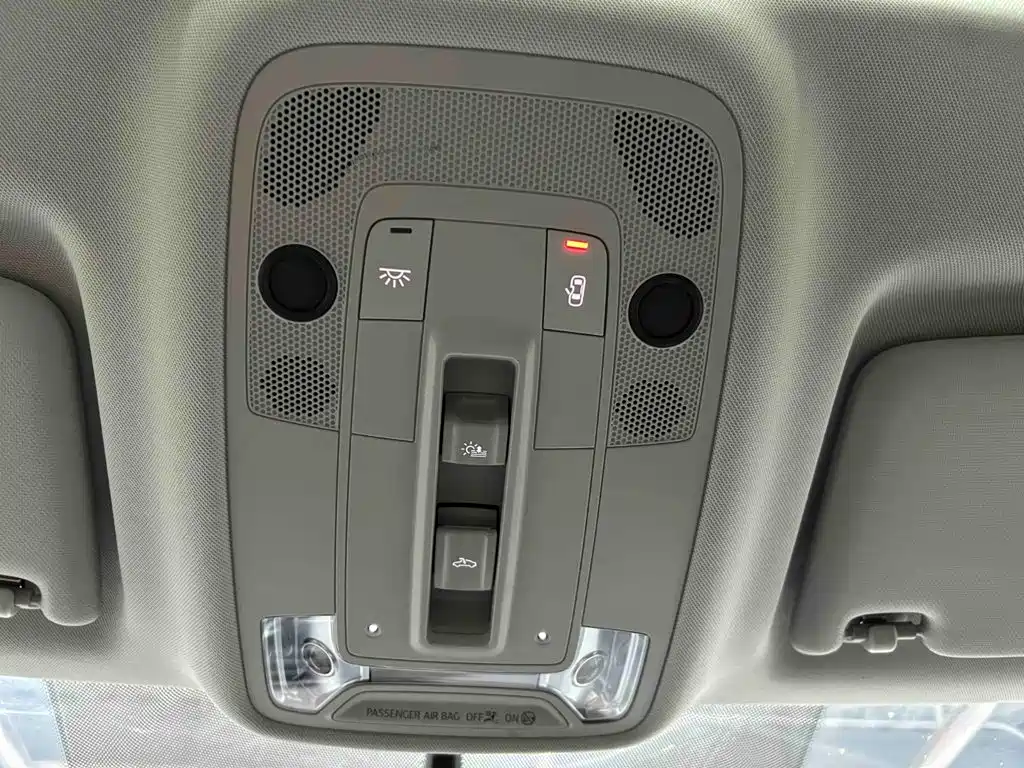 Audi Q3 — миниатюра 8