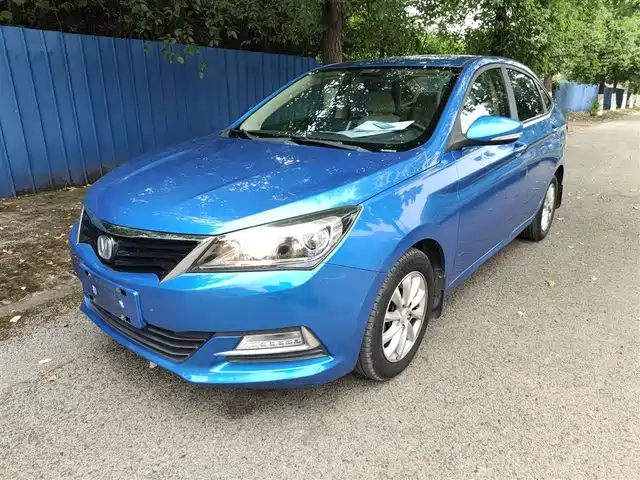 CHANGAN YUEXIANG V7 2017