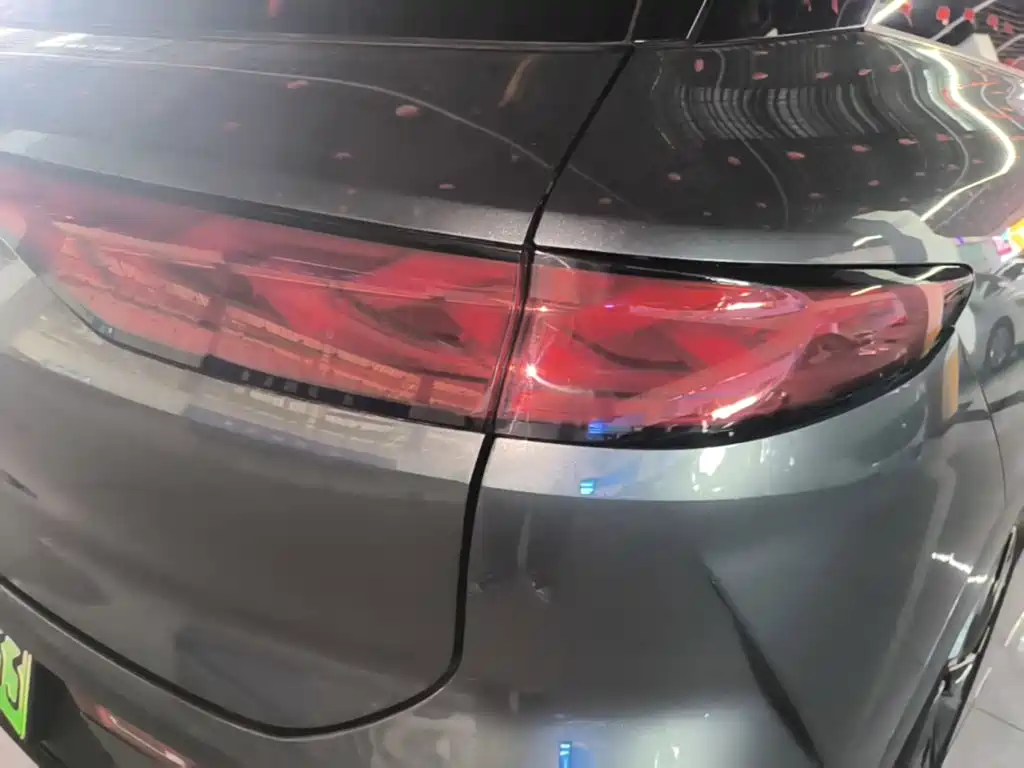 BYD Tang L L 2025 DM 175KM