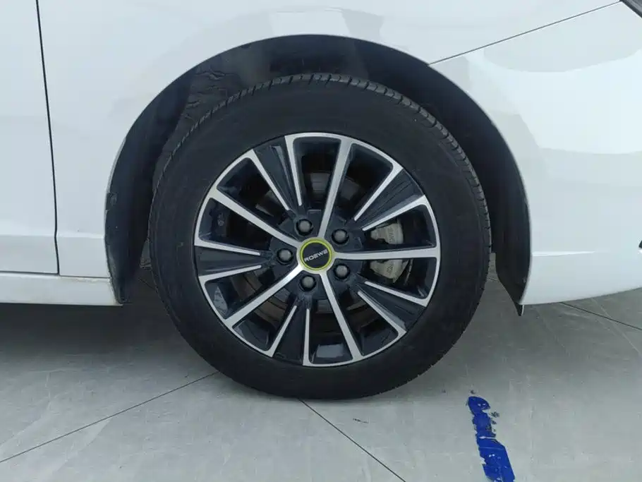 Roewe i5 — миниатюра 6