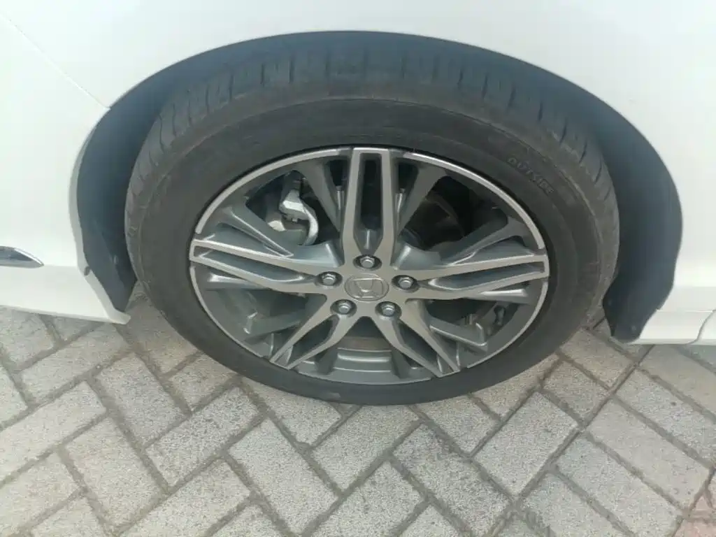 Honda Elysion — миниатюра 21