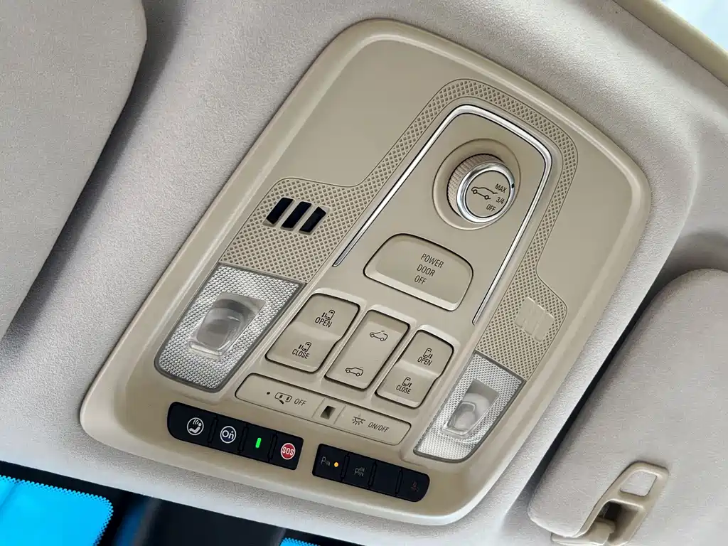 Buick GL8 — миниатюра 24