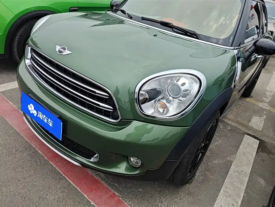 Mini Mini Countryman 2015