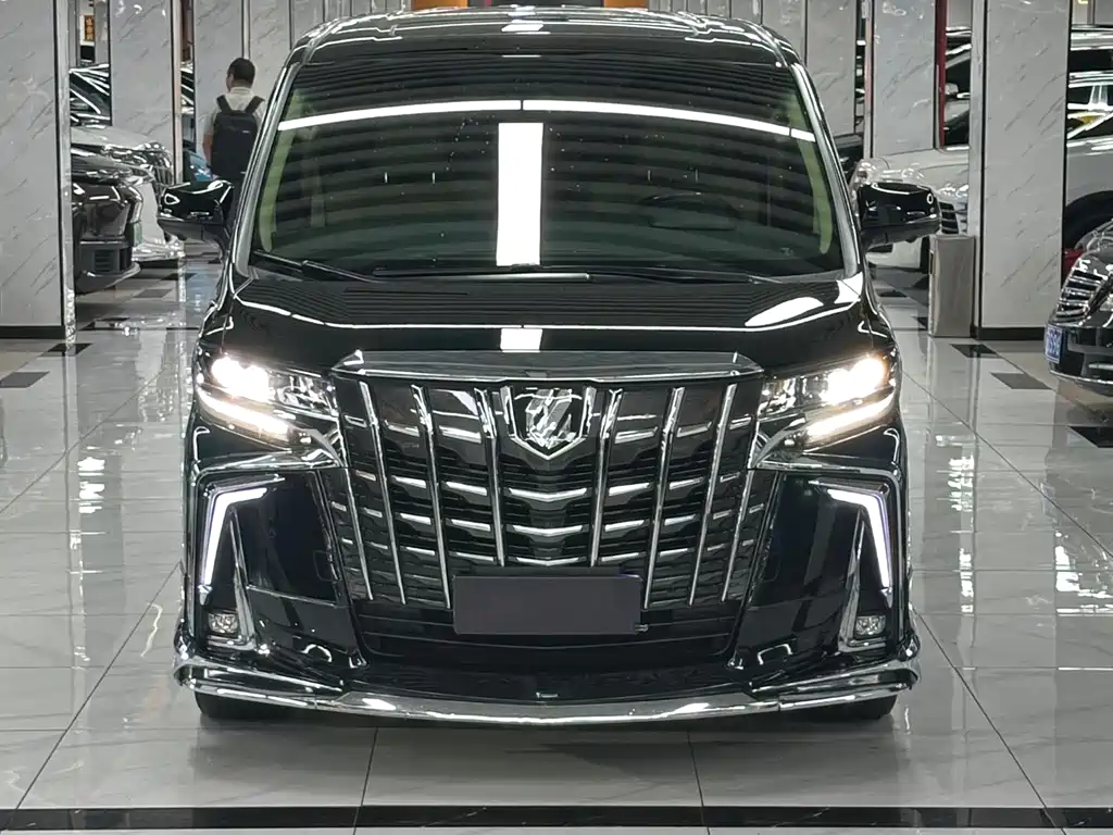 Toyota Alphard 2018 3.5L Luxury