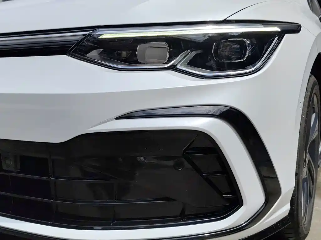 Volkswagen Golf — миниатюра 4