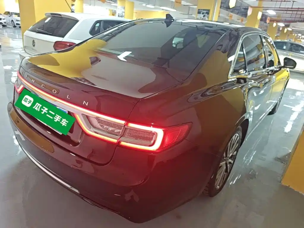 Lincoln Continental — миниатюра 7