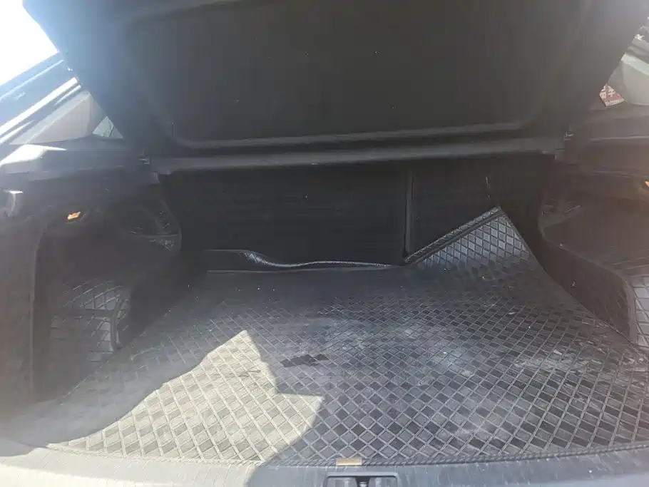 Volkswagen Teramont — миниатюра 4