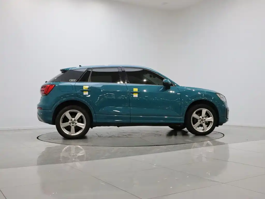 Audi Q2L — миниатюра 7