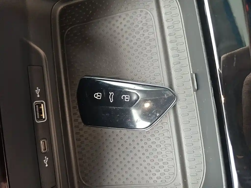 Volkswagen Lamando 2025 L 280TSI DSG