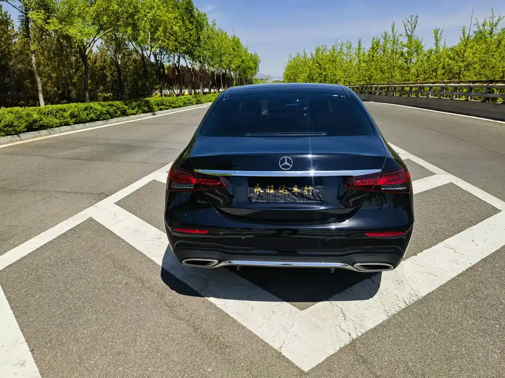 Mercedes-Benz E-Class E 2022 E 300 L Sport Fashion