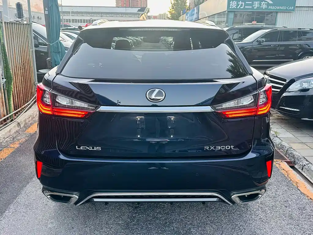 Lexus RX — миниатюра 3