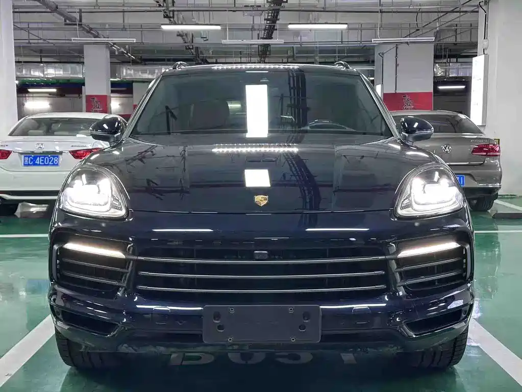 Porsche Cayenne 2023