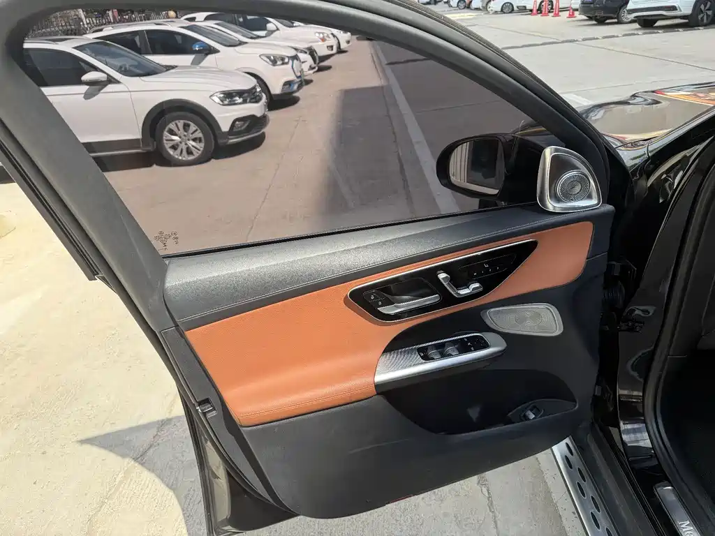 Mercedes-Benz GLC — миниатюра 6