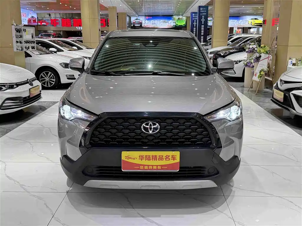 Toyota Corolla Cross — миниатюра 2