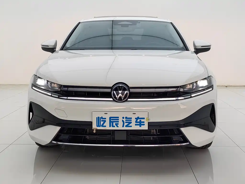 Volkswagen Sagitar 2026 L 300TSI DSG Elite