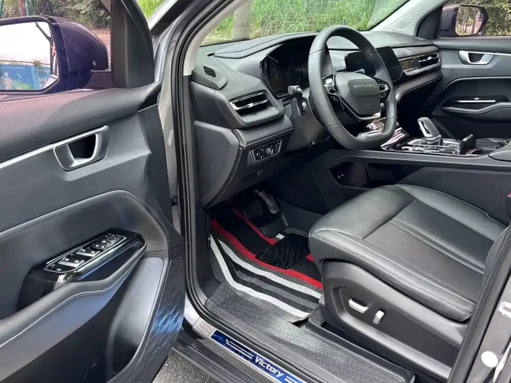 Wuling Victory — миниатюра 19