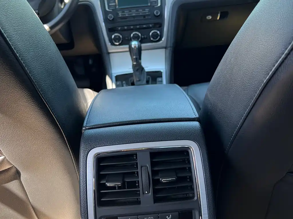 Volkswagen Passat — миниатюра 12