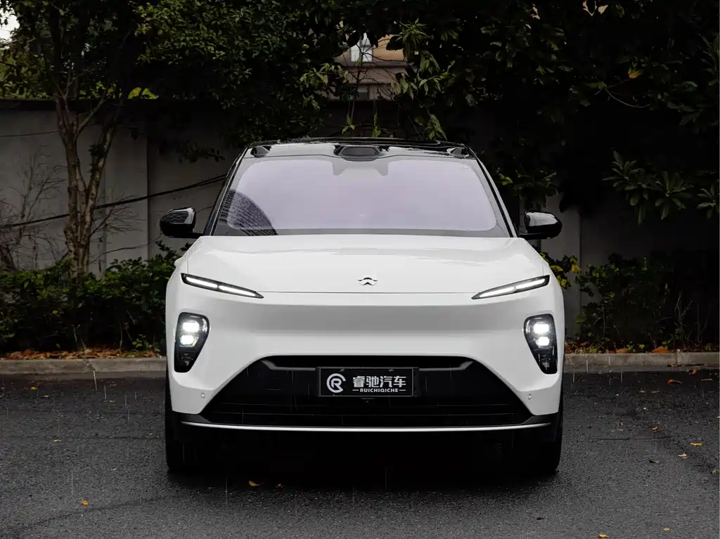 NIO NIO ES8