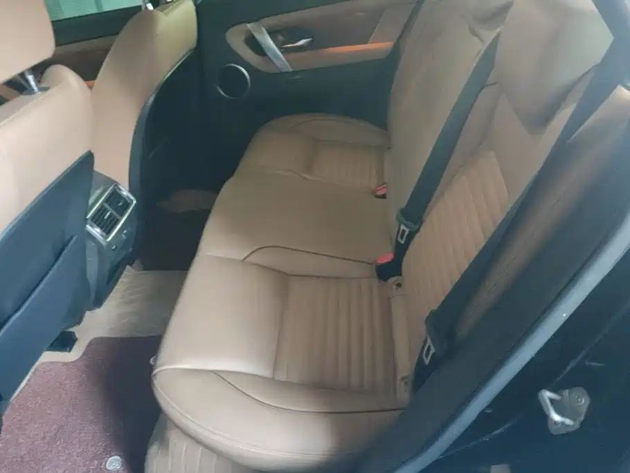 Land Rover Discovery Sport — миниатюра 11