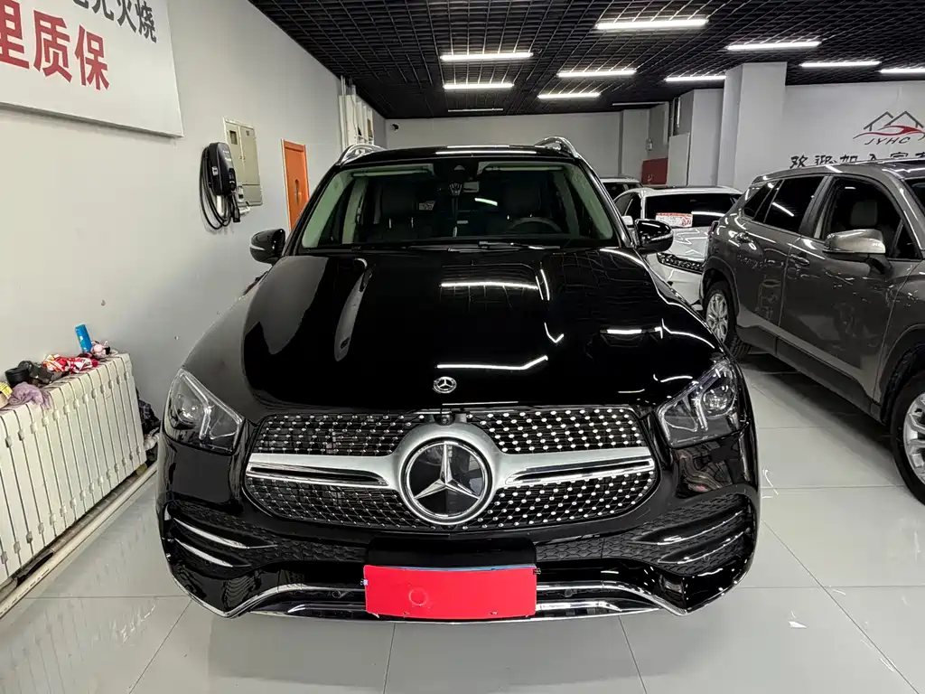 Mercedes-Benz GLE (Import) — миниатюра 11