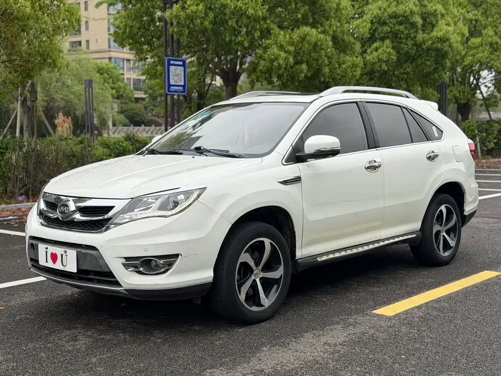 Byd S7 2016