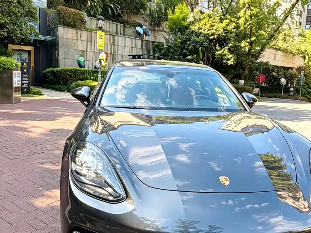 Porsche Panamera — миниатюра 4