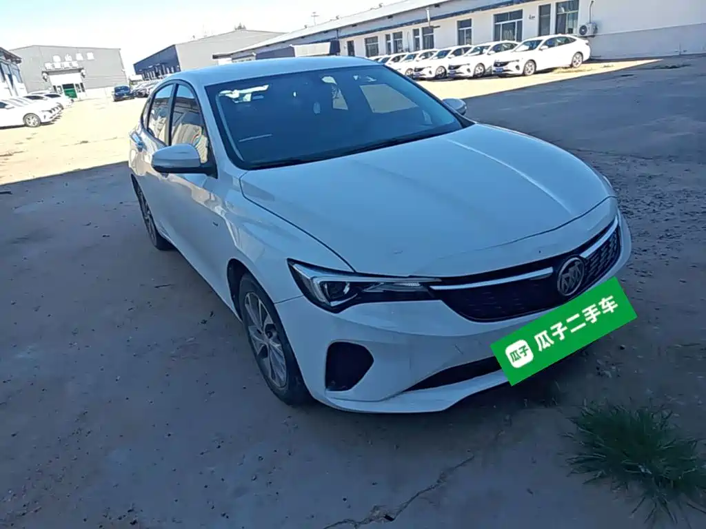 Buick Verano — миниатюра 4