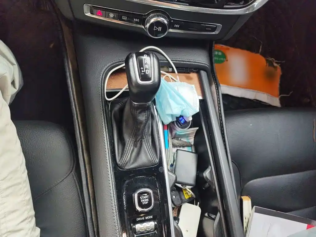 Volvo S90 — миниатюра 7