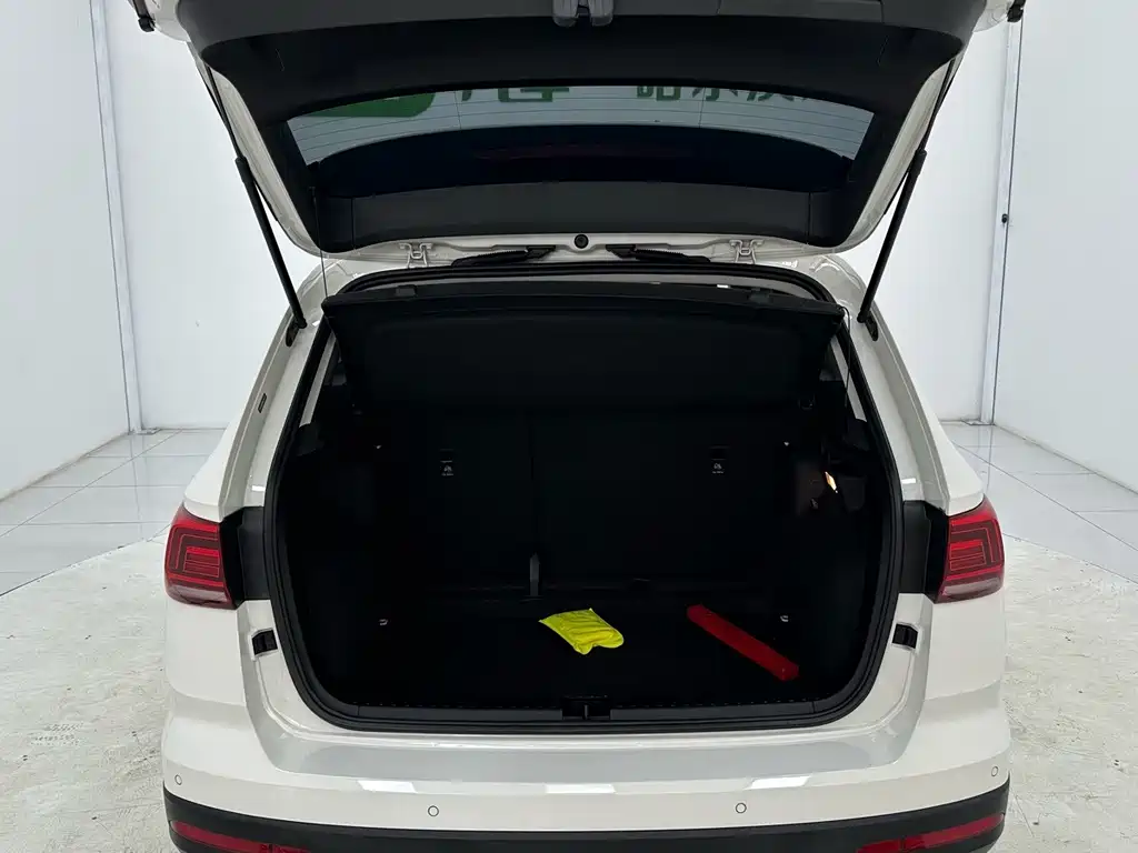 Volkswagen Tharu — миниатюра 16