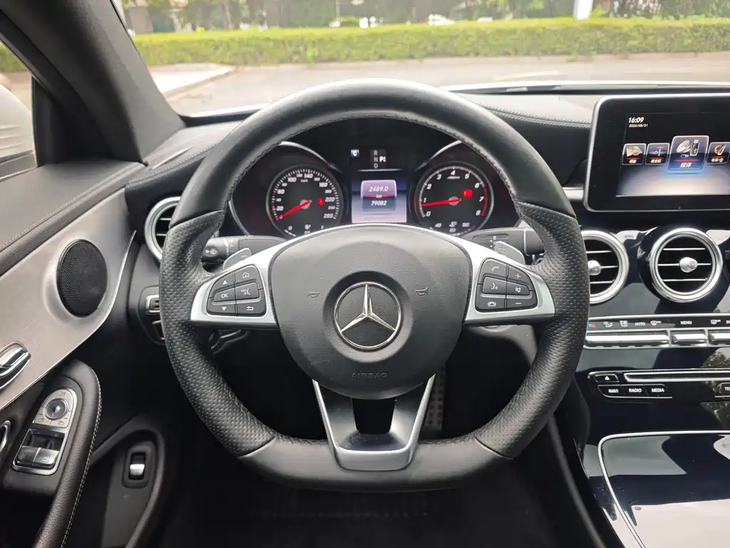 Mercedes-Benz C-Class (Import) — миниатюра 10