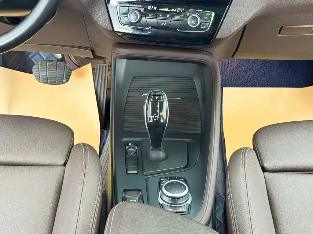 BMW X1 — миниатюра 17