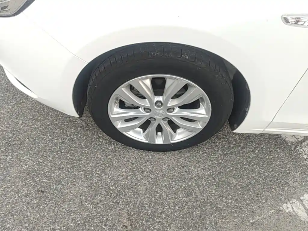 Buick Excelle — миниатюра 23