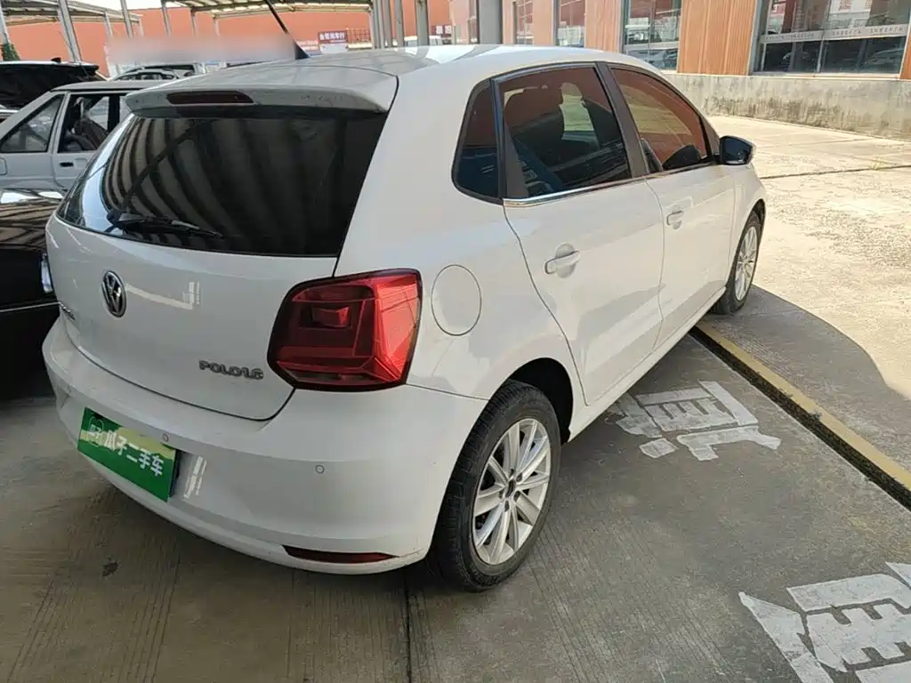 Volkswagen Polo — миниатюра 7