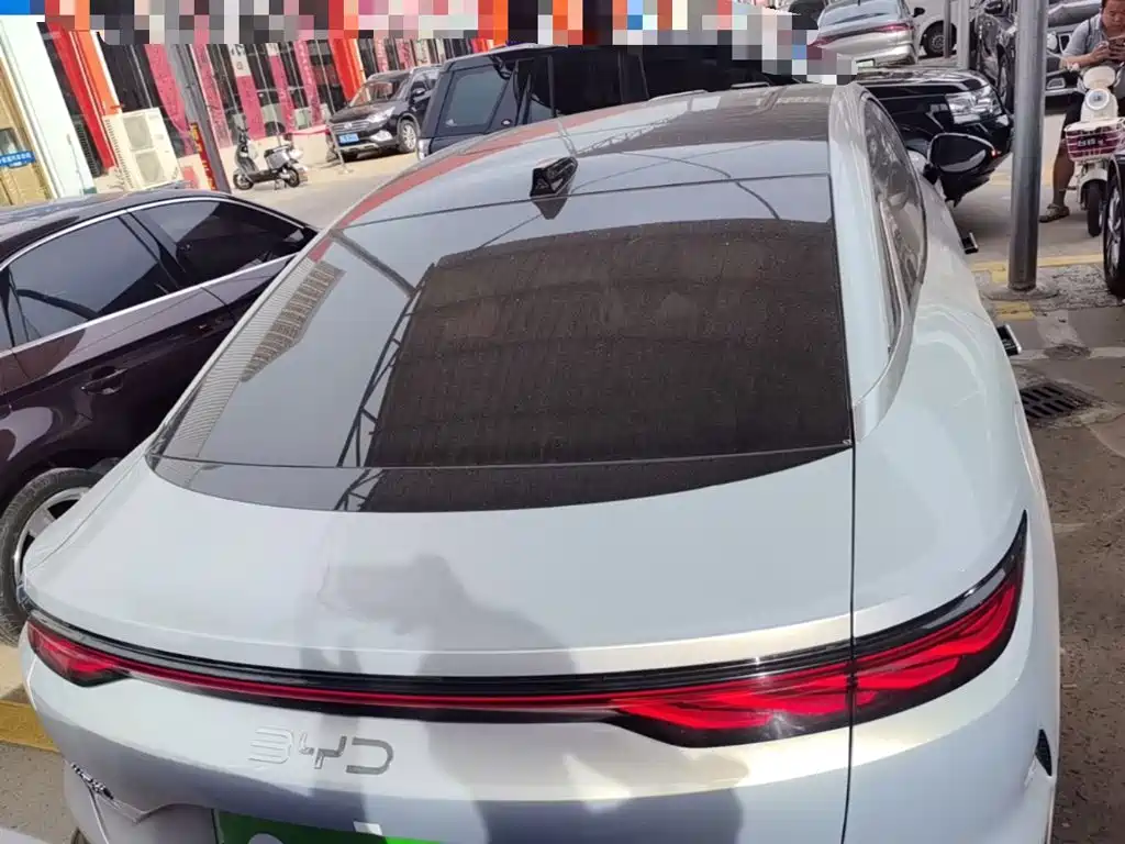 BYD Han L — миниатюра 6
