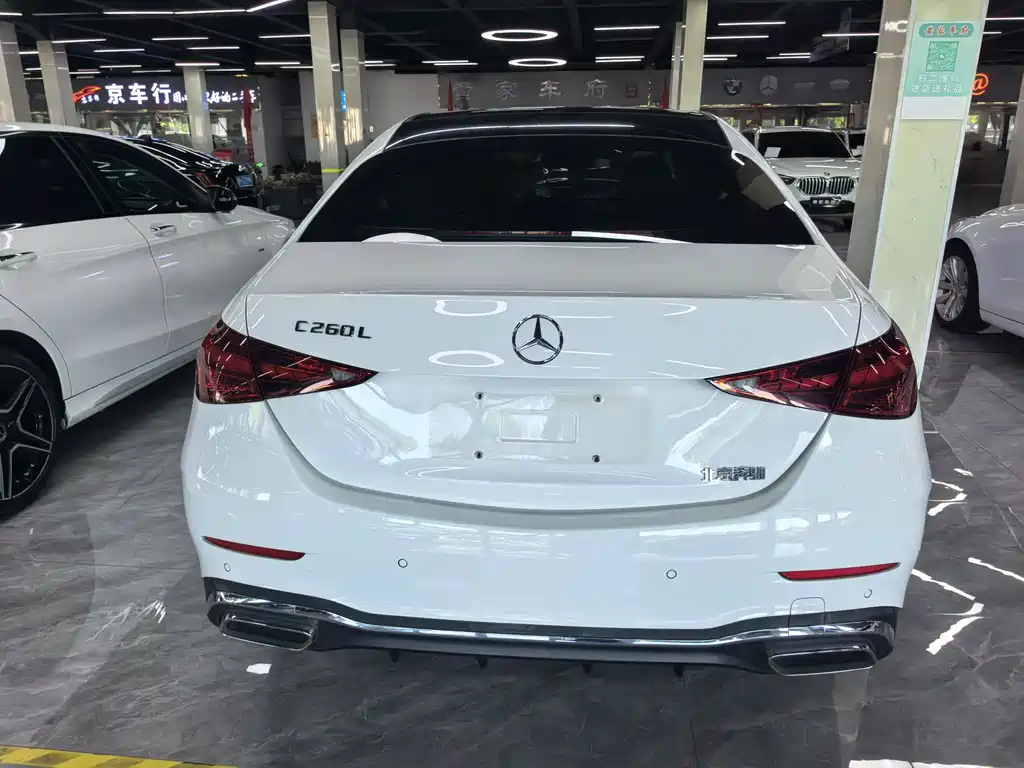 Mercedes-Benz C-Class — миниатюра 8