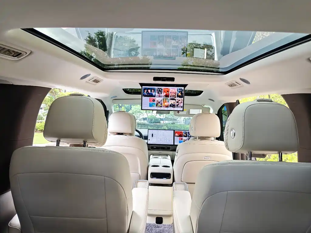 Li Auto Li MEGA — миниатюра 12