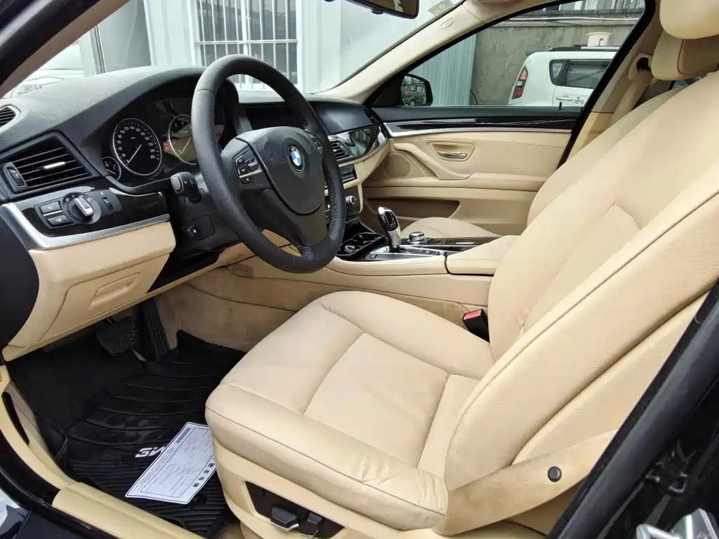 BMW 5 Series 5 2011 523Li Luxury