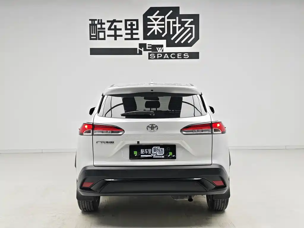 Toyota Frontlander 2.0L CVT Leading Edition, фото 5