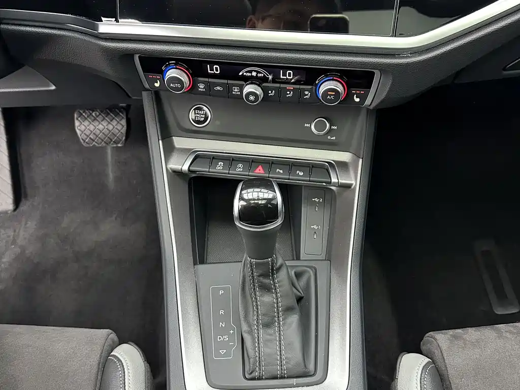 Audi Q3 — фотографии объявления, Фото 15