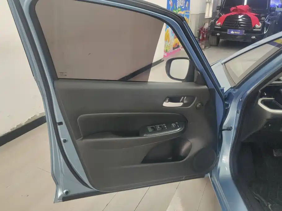Honda Fit — миниатюра 7
