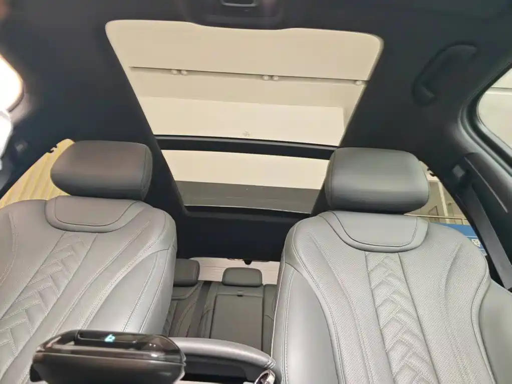 BYD L DM-i — миниатюра 15