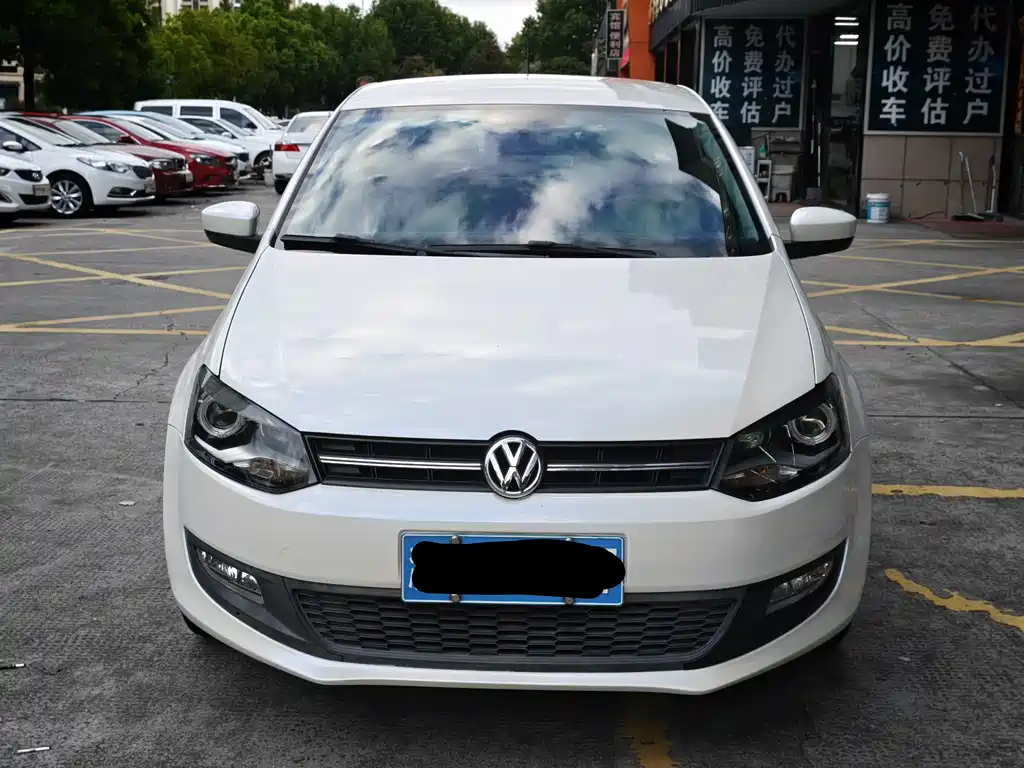 Volkswagen Polo — миниатюра 2