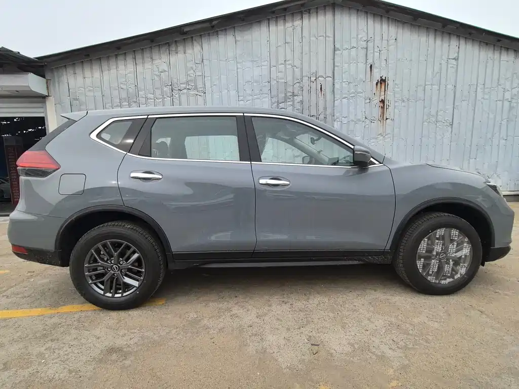Nissan X-Trail 2025 2.0L Lead