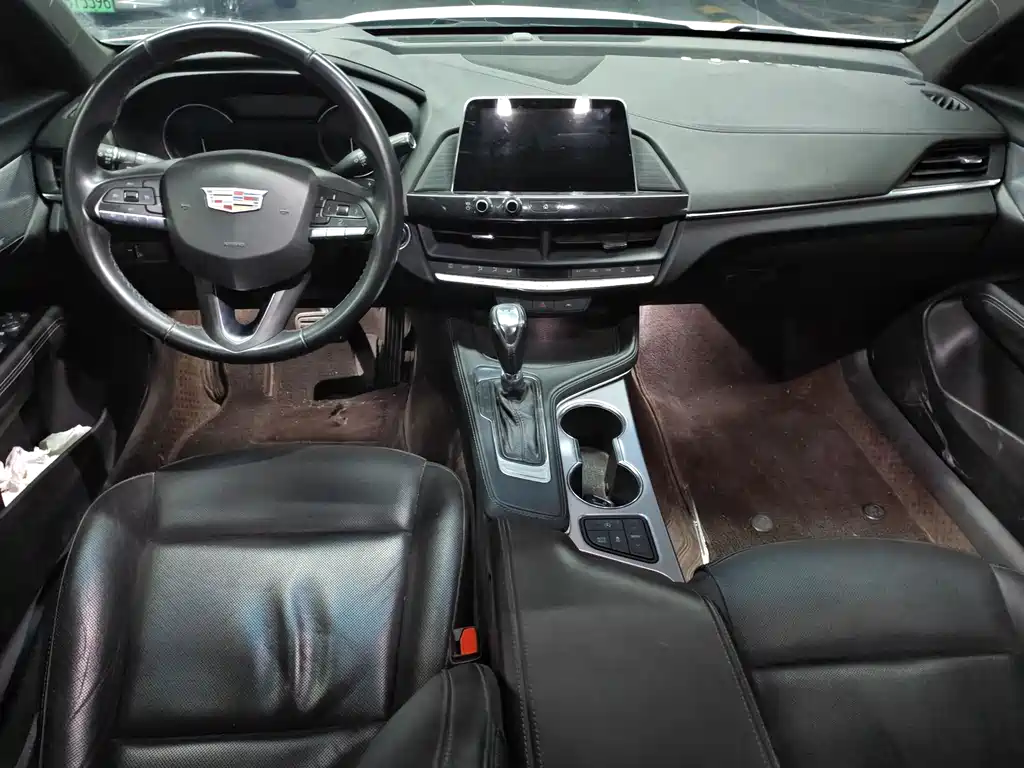 Cadillac CT4 — миниатюра 4
