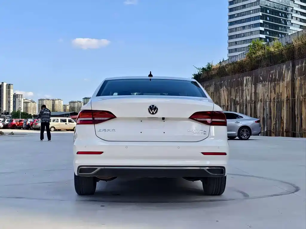 Volkswagen Lavida — фотографии объявления, Фото 11