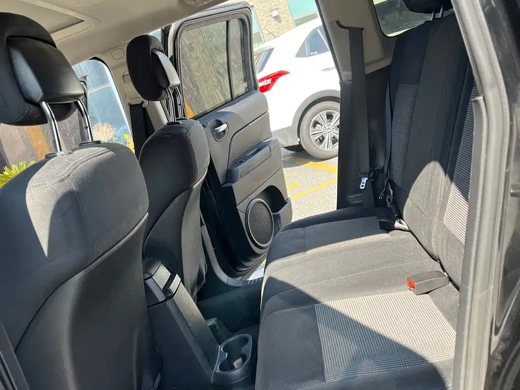 Jeep Patriot — миниатюра 11