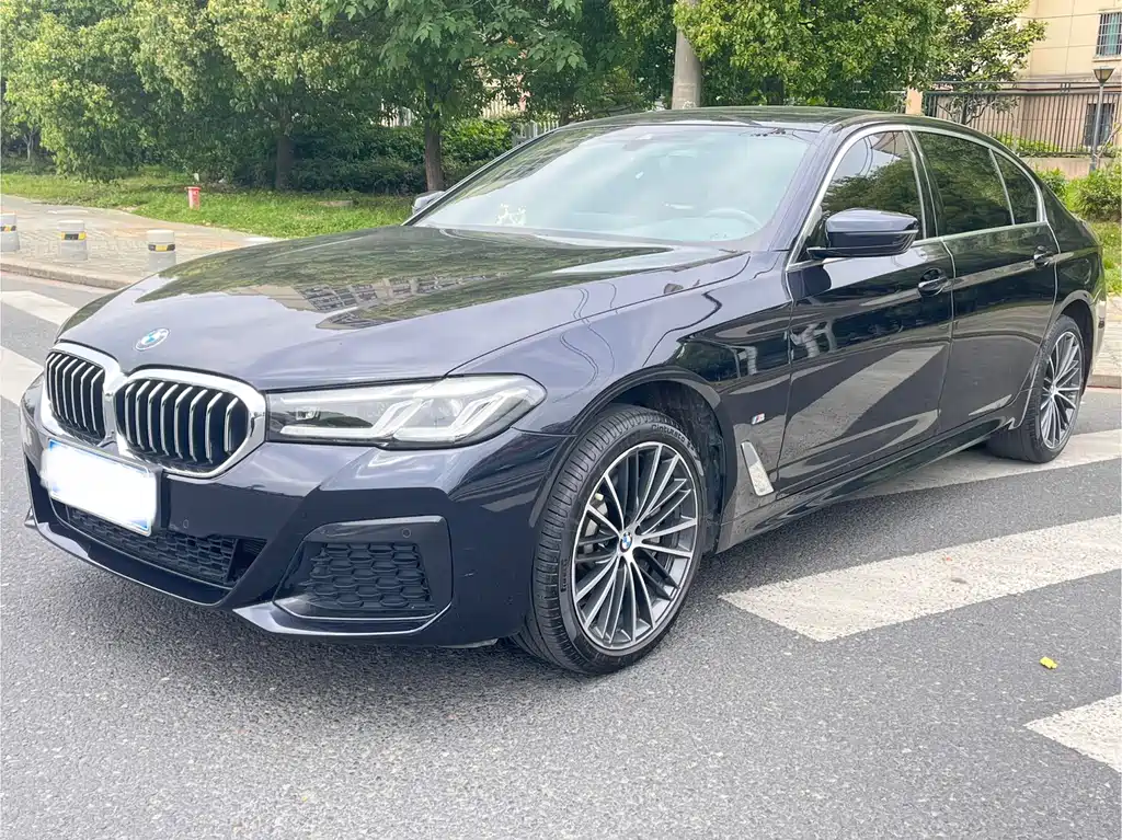BMW 5 Series 2023