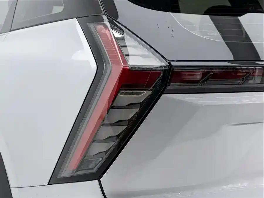 GEELY AUTOMOBILE BOYUE L