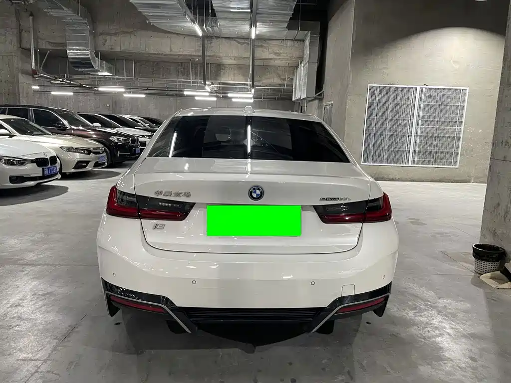 BMW i3 — миниатюра 5